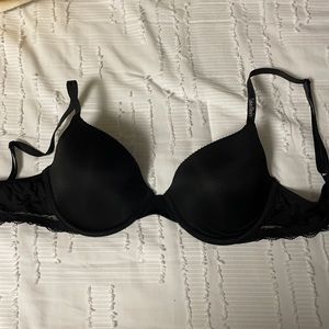 Sexy Calvin Klein bra size 34c